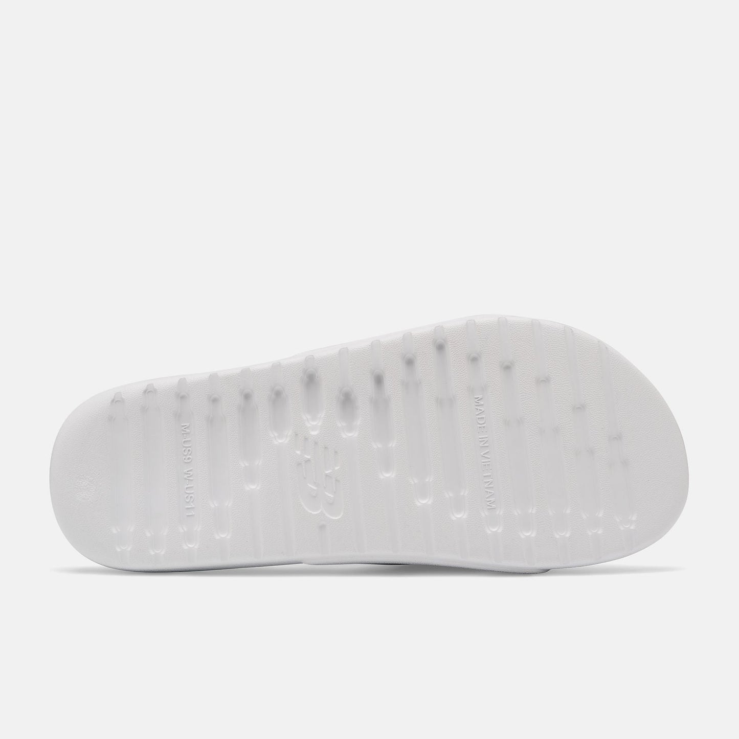 100 Sneakers - Premium Brand Shoes for Men and Women