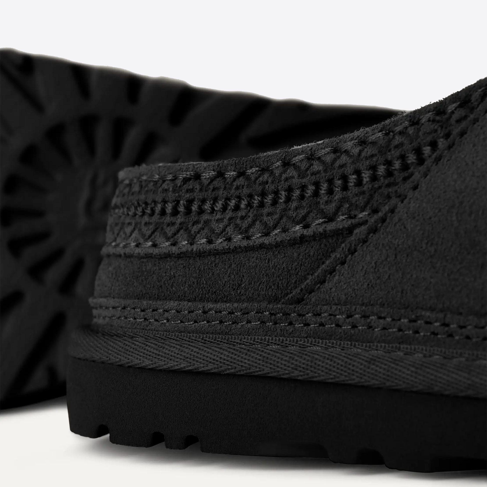 Neuman Sneakers - Premium Brand Shoes for Men and Women