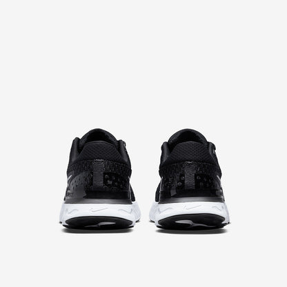 Nike Infinity Run Flyknit 3