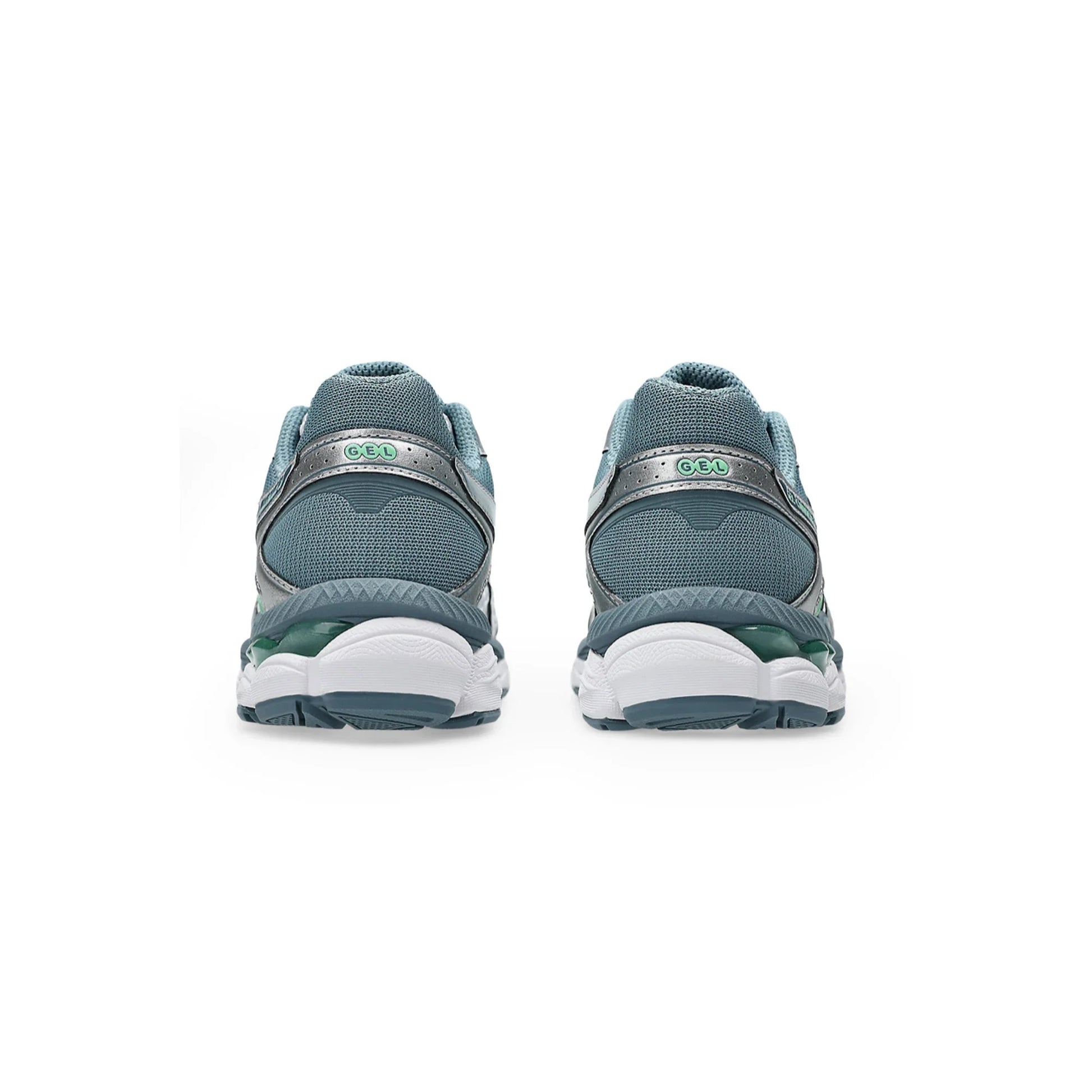 ASICS Gel-Cumulus 16 'White Ironclad' (2025)