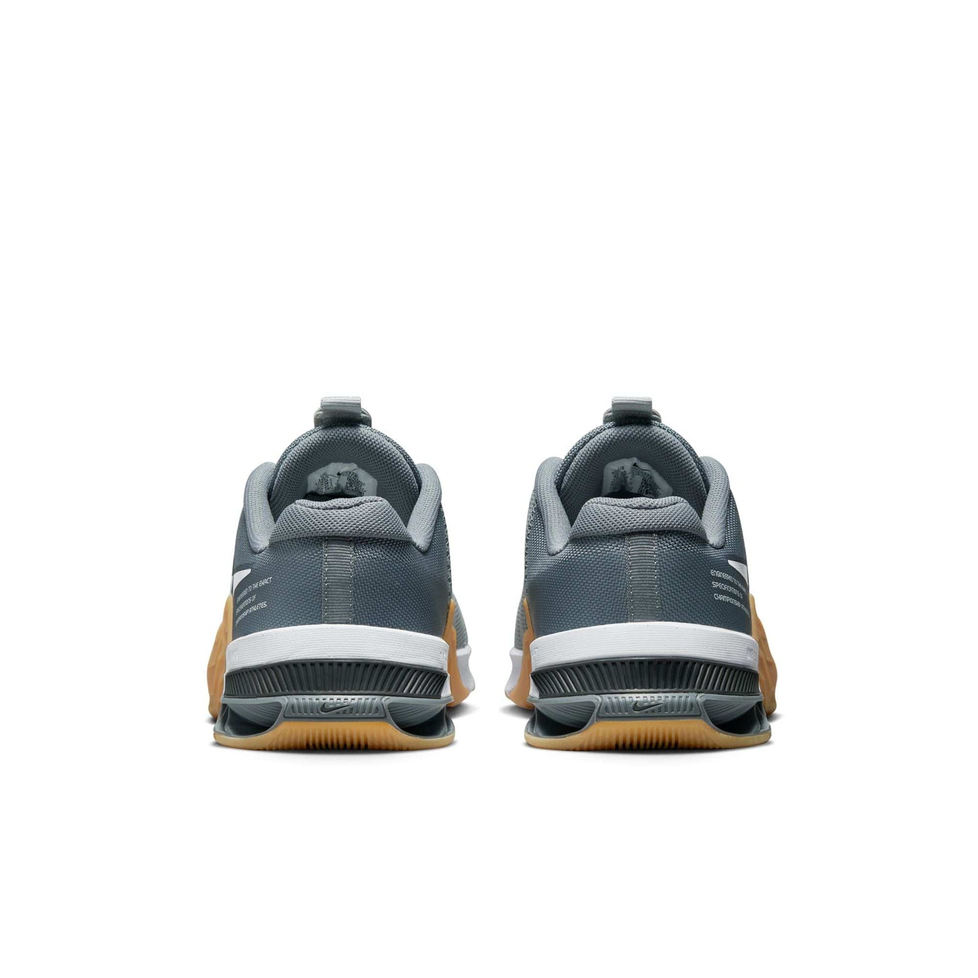 Metcon 8 Sneakers - Premium Brand Shoes for Men and Women