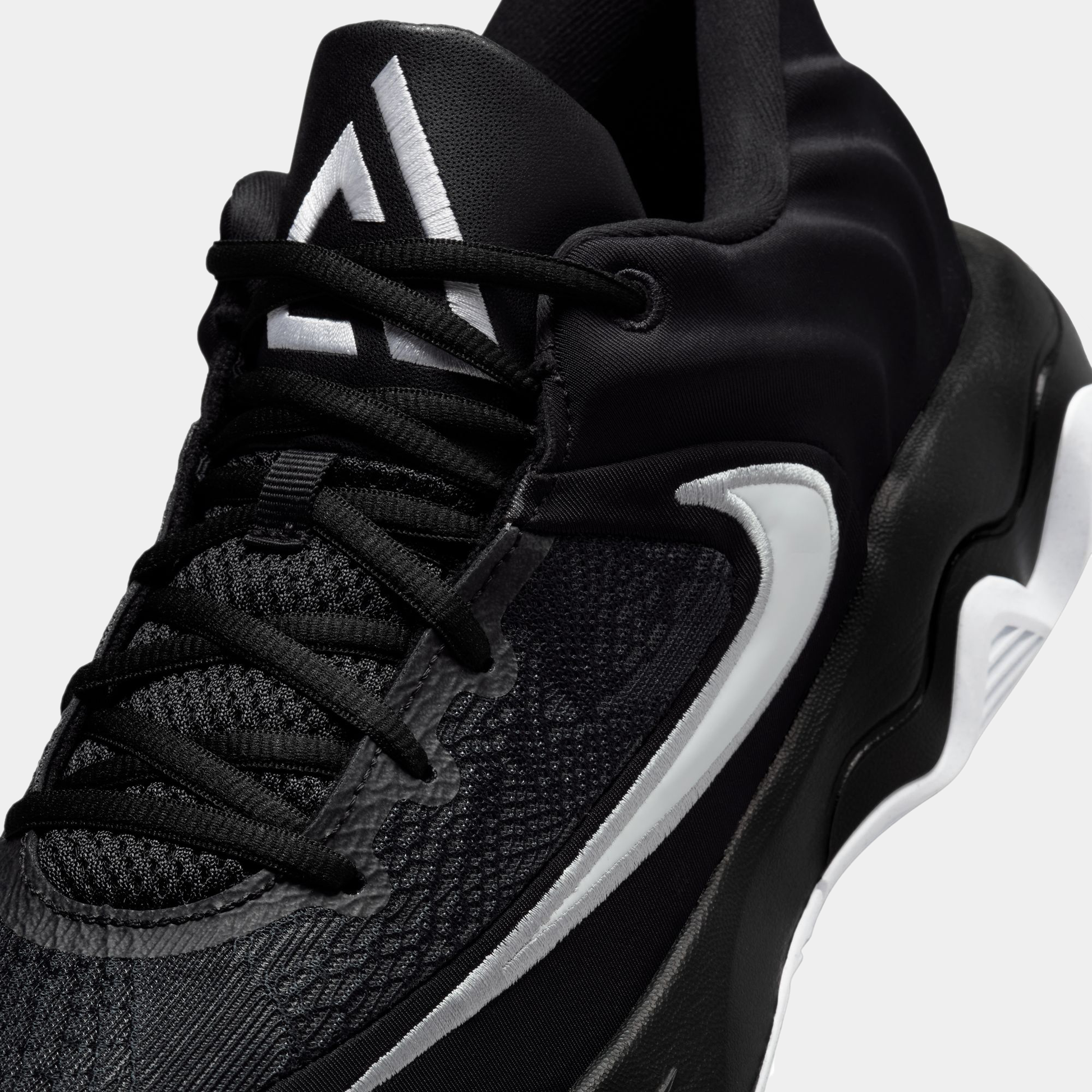 Giannis Immortality 4 Sneakers - Premium Brand Shoes for Men and Women