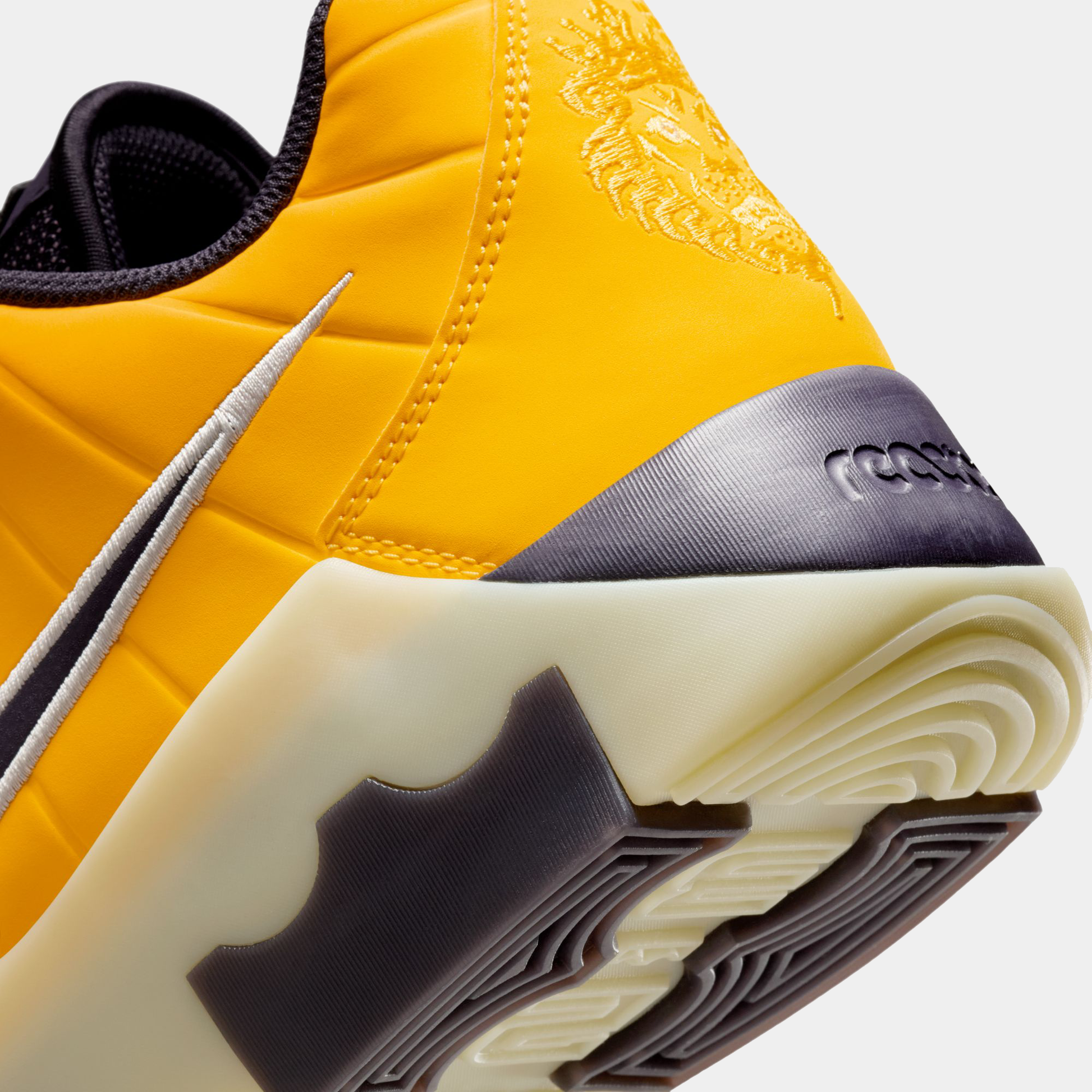 Lebron Witness IX Sneakers - Premium Brand Shoes for Men and Women