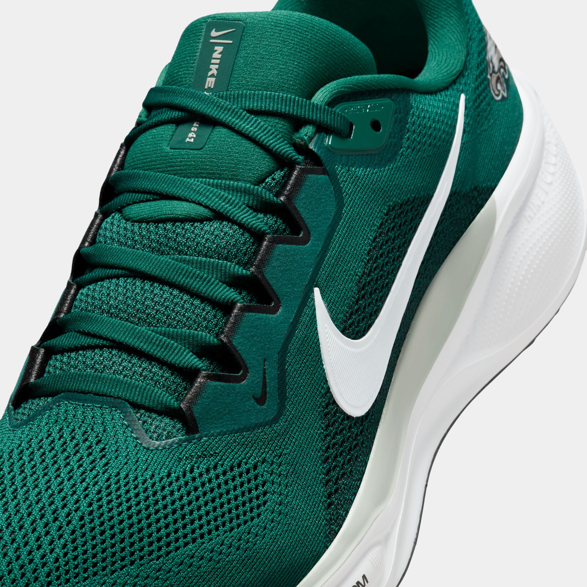 Philadelphia Eagles Pegasus 41 Sneakers - Premium Brand Shoes for Men and Women
