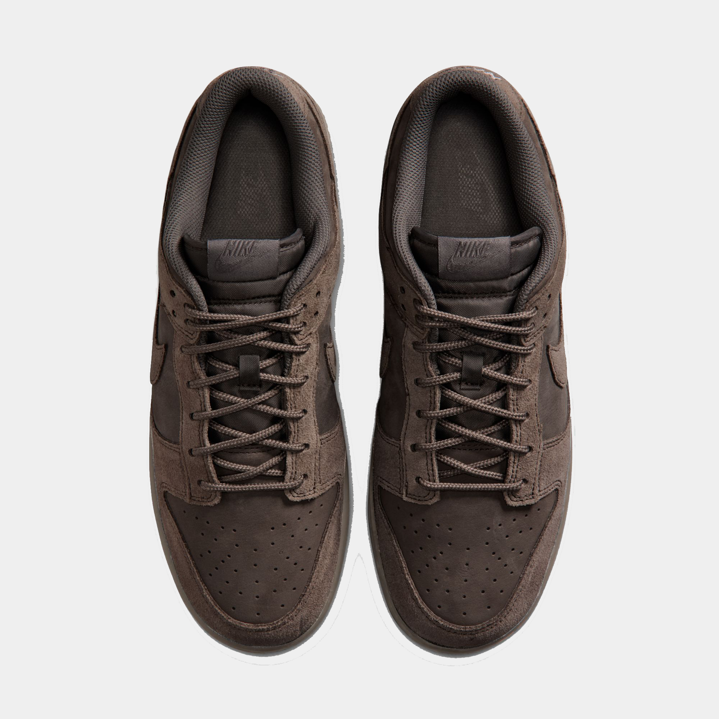 Dunk Low Retro SE Sneakers - Premium Brand Shoes for Men and Women