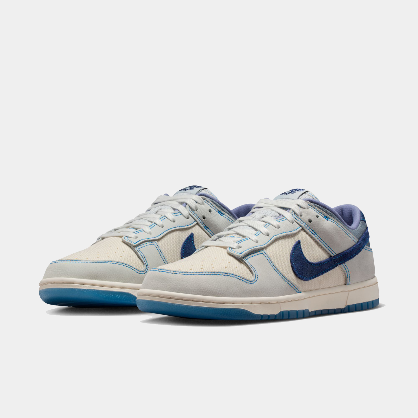 Dunk Low Retro SE Sneakers - Premium Brand Shoes for Men and Women