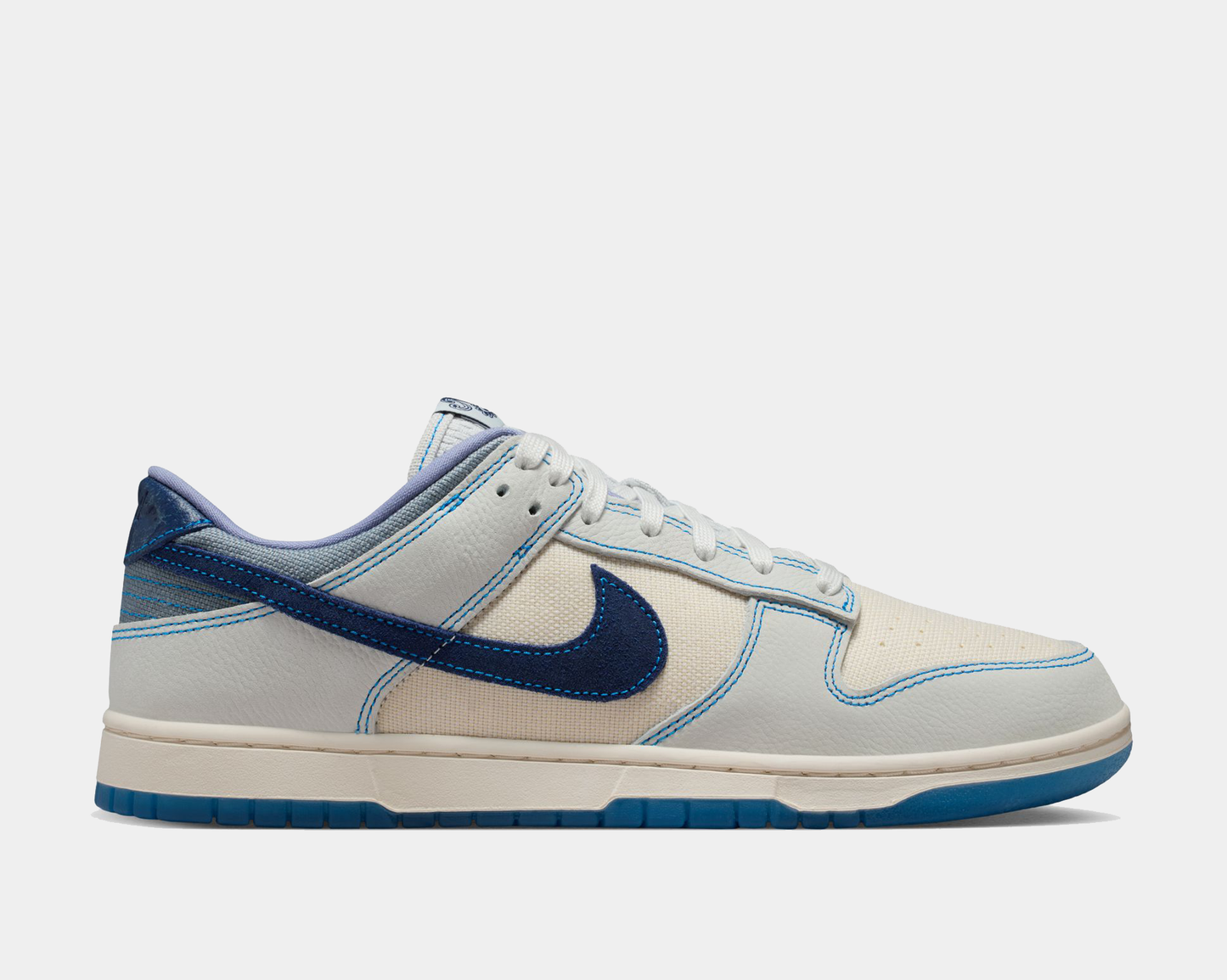 Dunk Low Retro SE Sneakers - Premium Brand Shoes for Men and Women