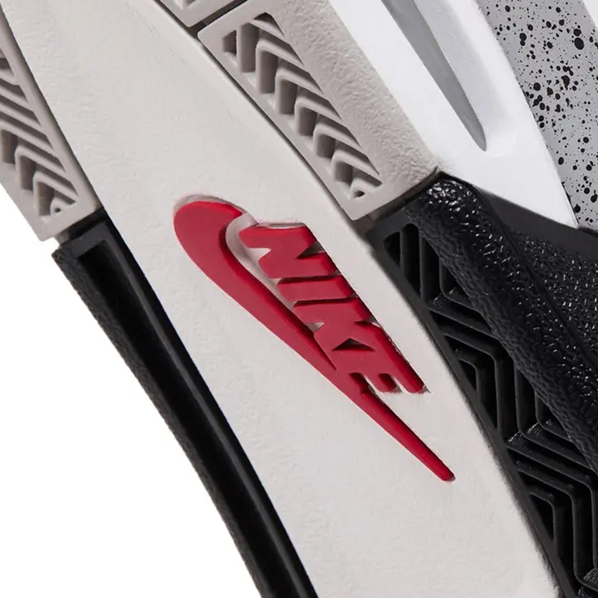 Air Jordan 4 Retro 'White Cement' (2025)
