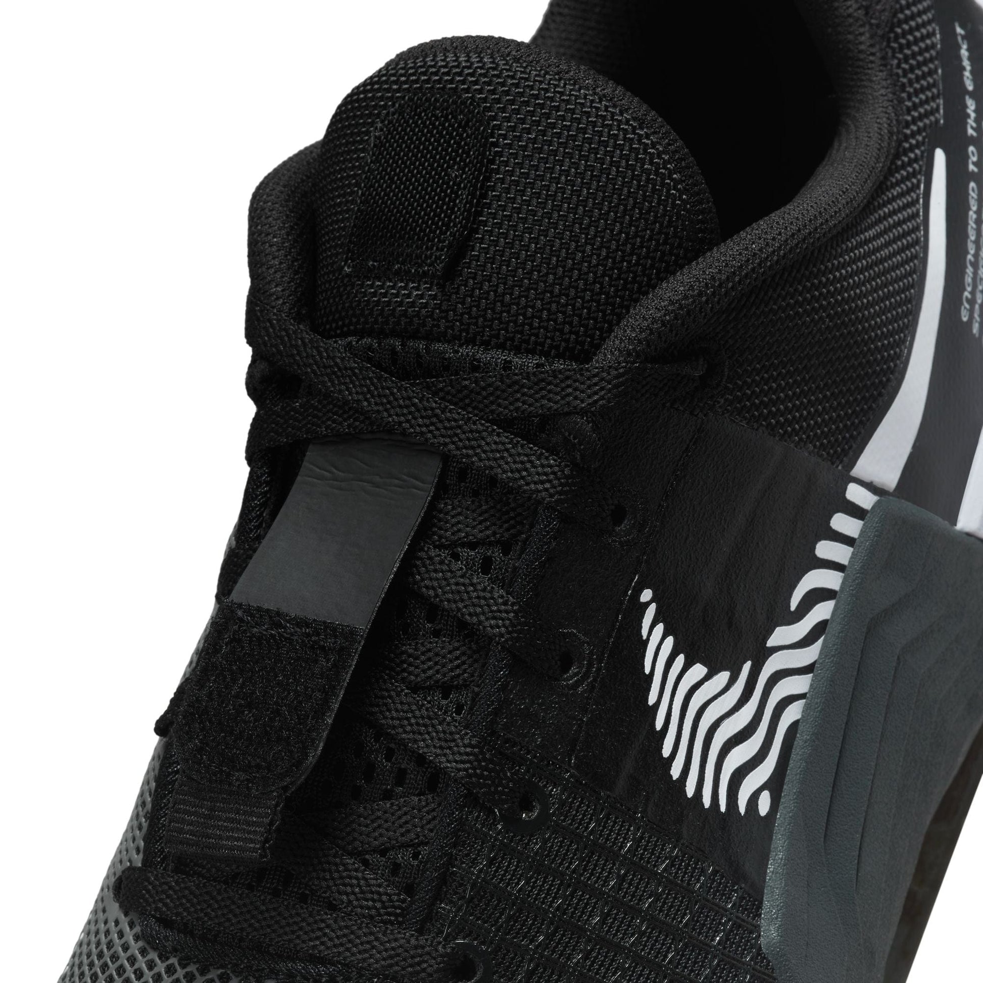 Metcon 8 Sneakers - Premium Brand Shoes for Men and Women