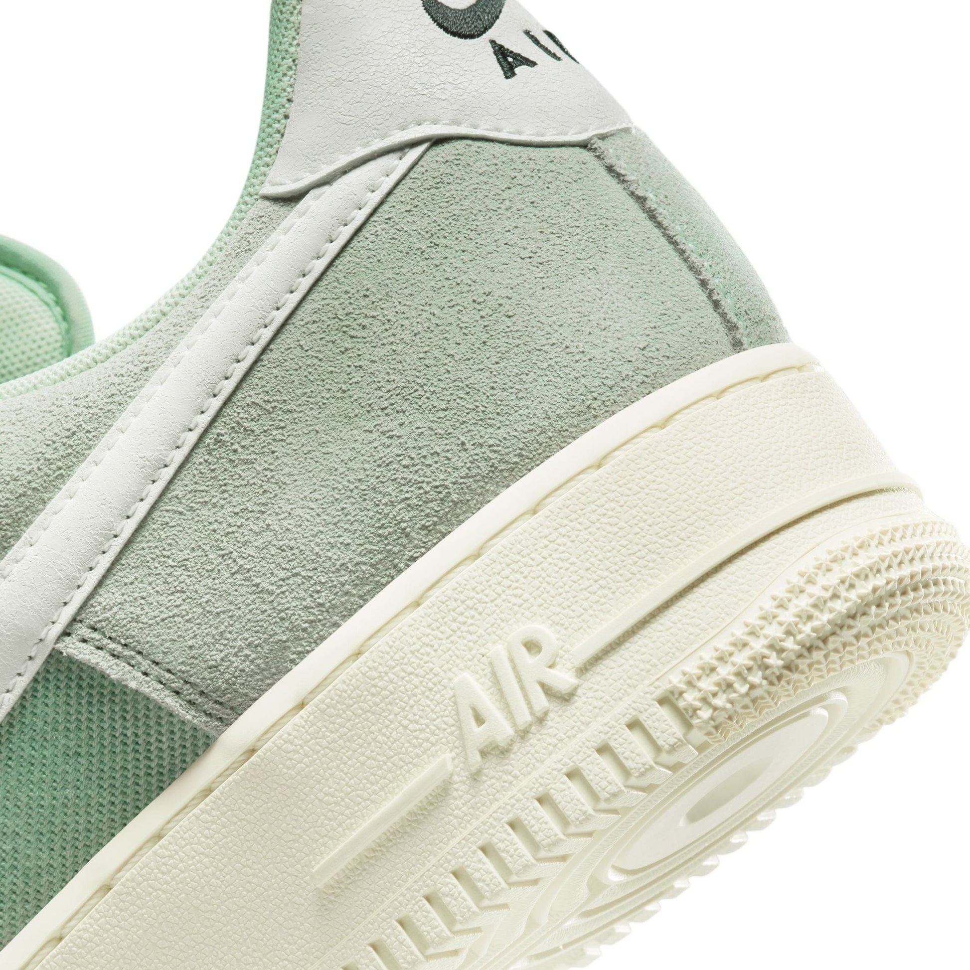 Air Force 1 '07 LV8 Sneakers - Premium Brand Shoes for Men and Women