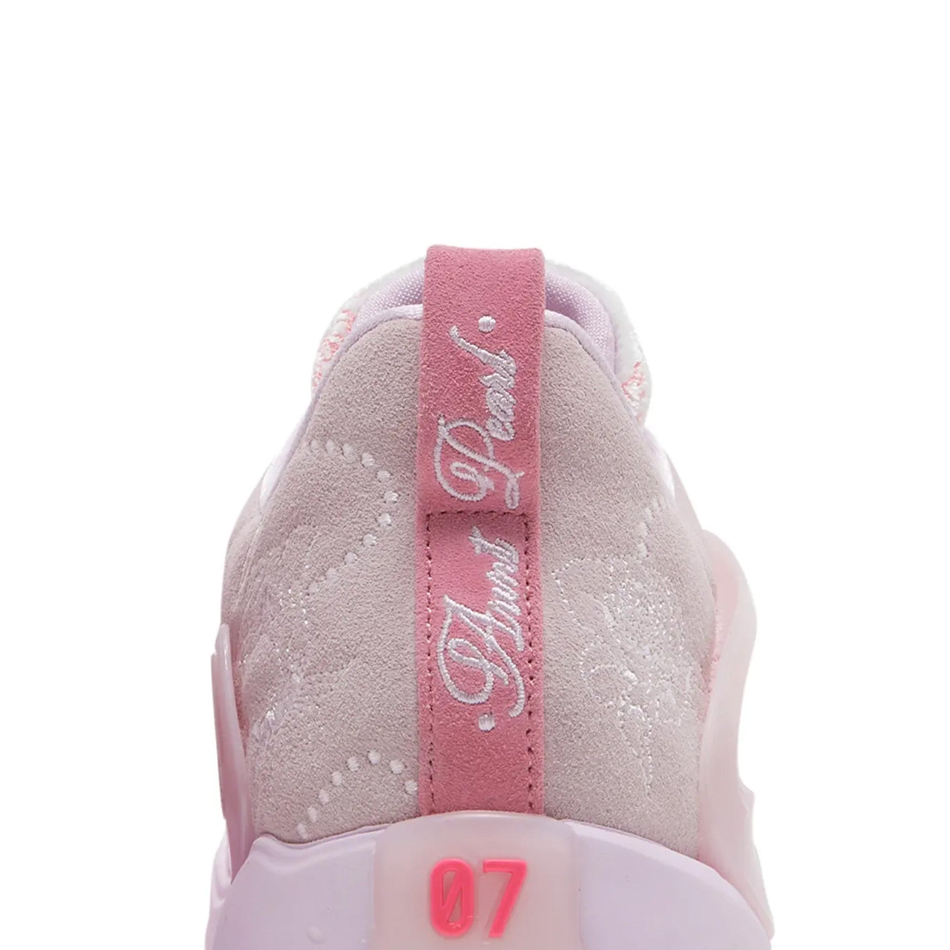 Nike KD 15 'Aunt Pearl' (2022)